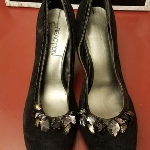 Size 7 Kenneth Cole Reaction Heels